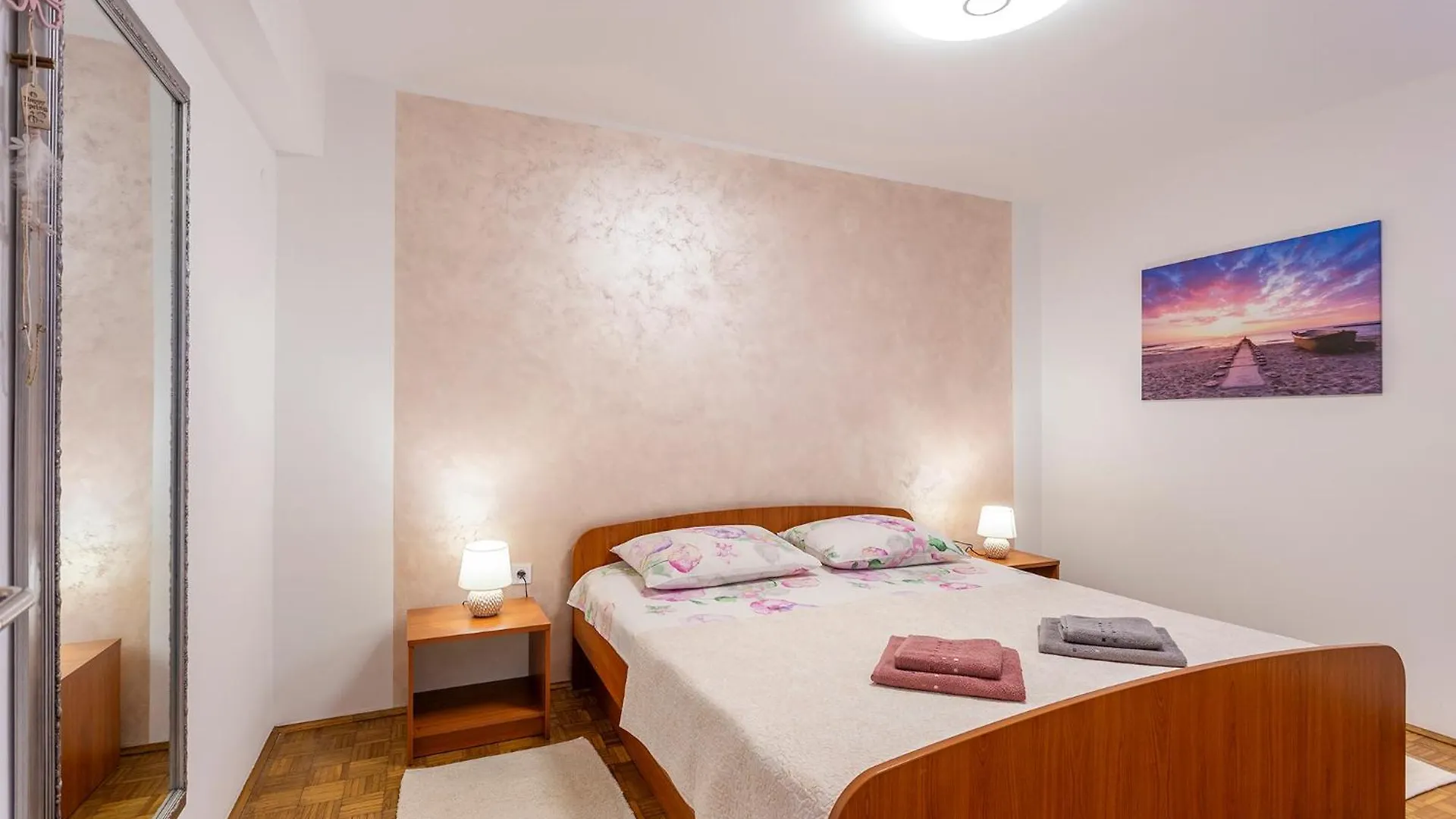 Apartments Perka Near Beach Pula