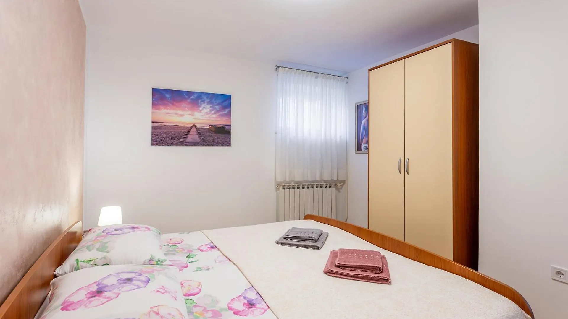 *** 招待所 Apartments Perka Near Beach 普拉 克罗地亚