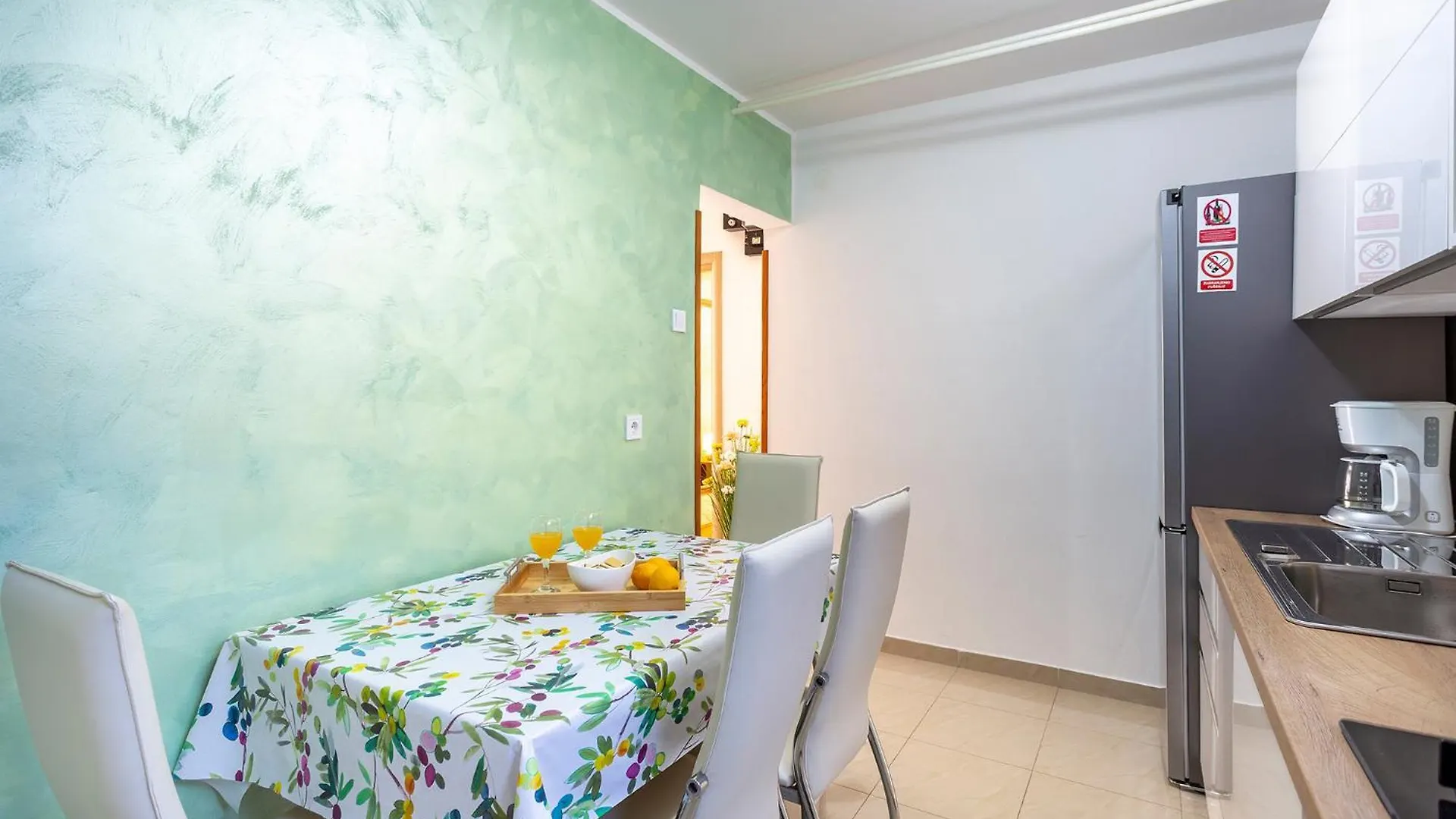 Casa de hóspedes Apartments Perka Near Beach Pula